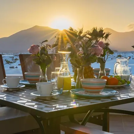 Guajara By Villalia Willa